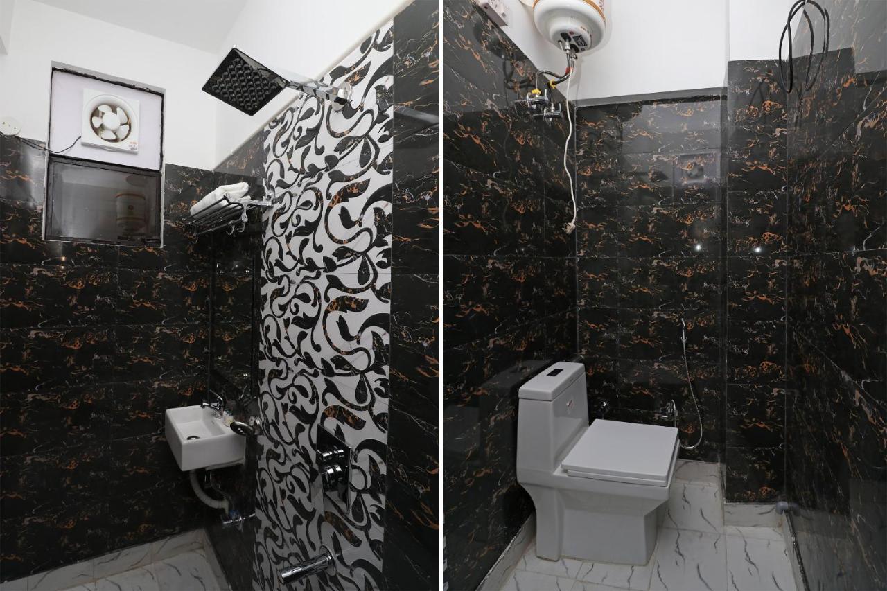 Hotel Oyo 25130 Royal 3*